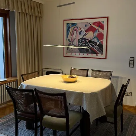 Mit Eigenem Pool Und Finnischer Sauna In Appartement Witten