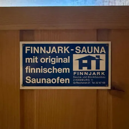 Appartement Mit Eigenem Pool Und Finnischer Sauna In